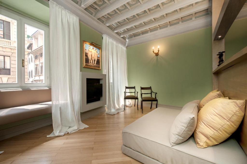 Raffaello Charmsuite Рим Номер фото